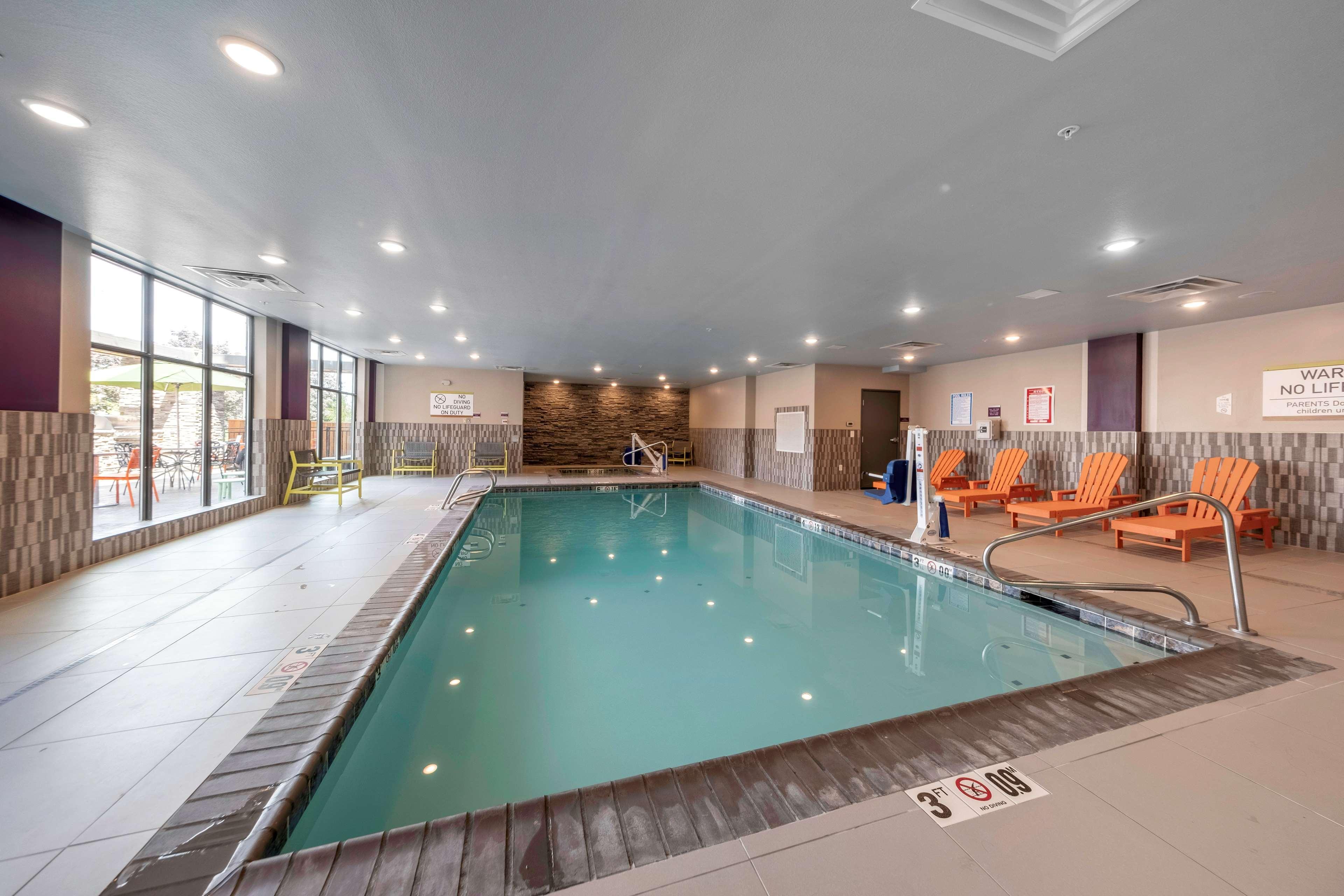 Home2 Suites By Hilton Portland Хилсборо Экстерьер фото
