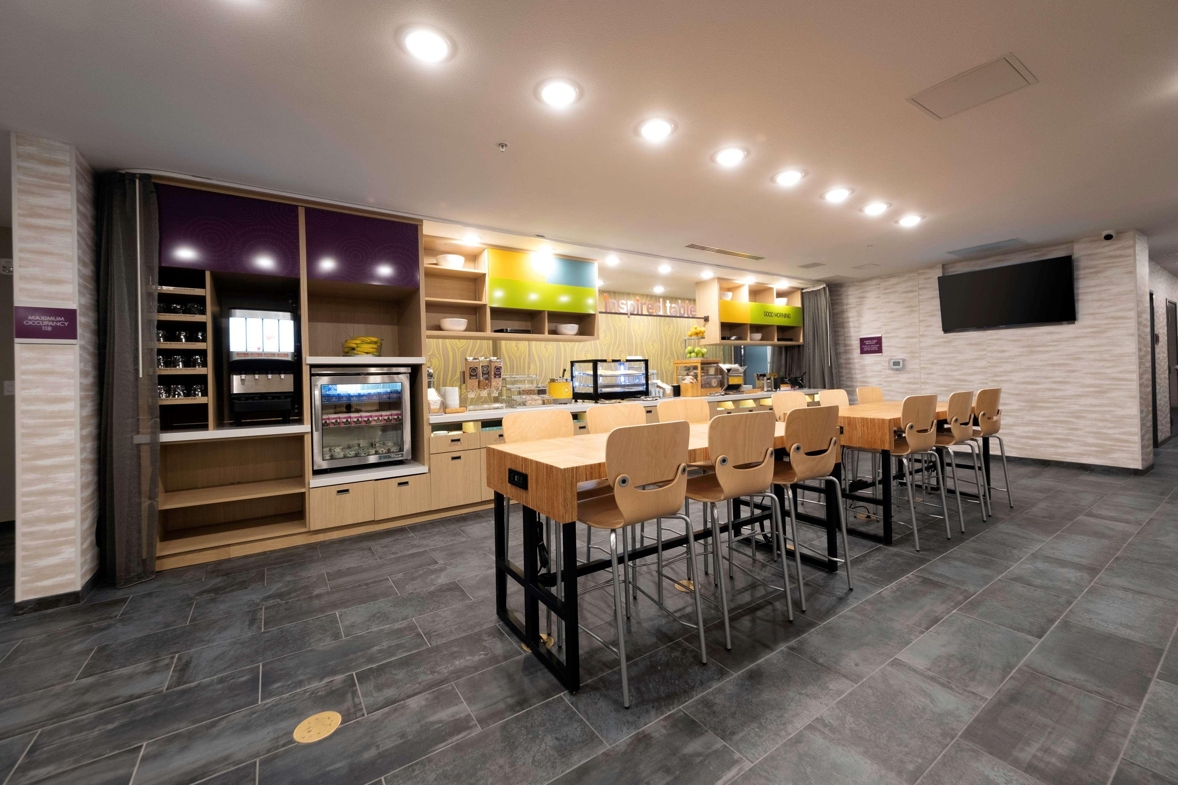 Home2 Suites By Hilton Portland Хилсборо Экстерьер фото